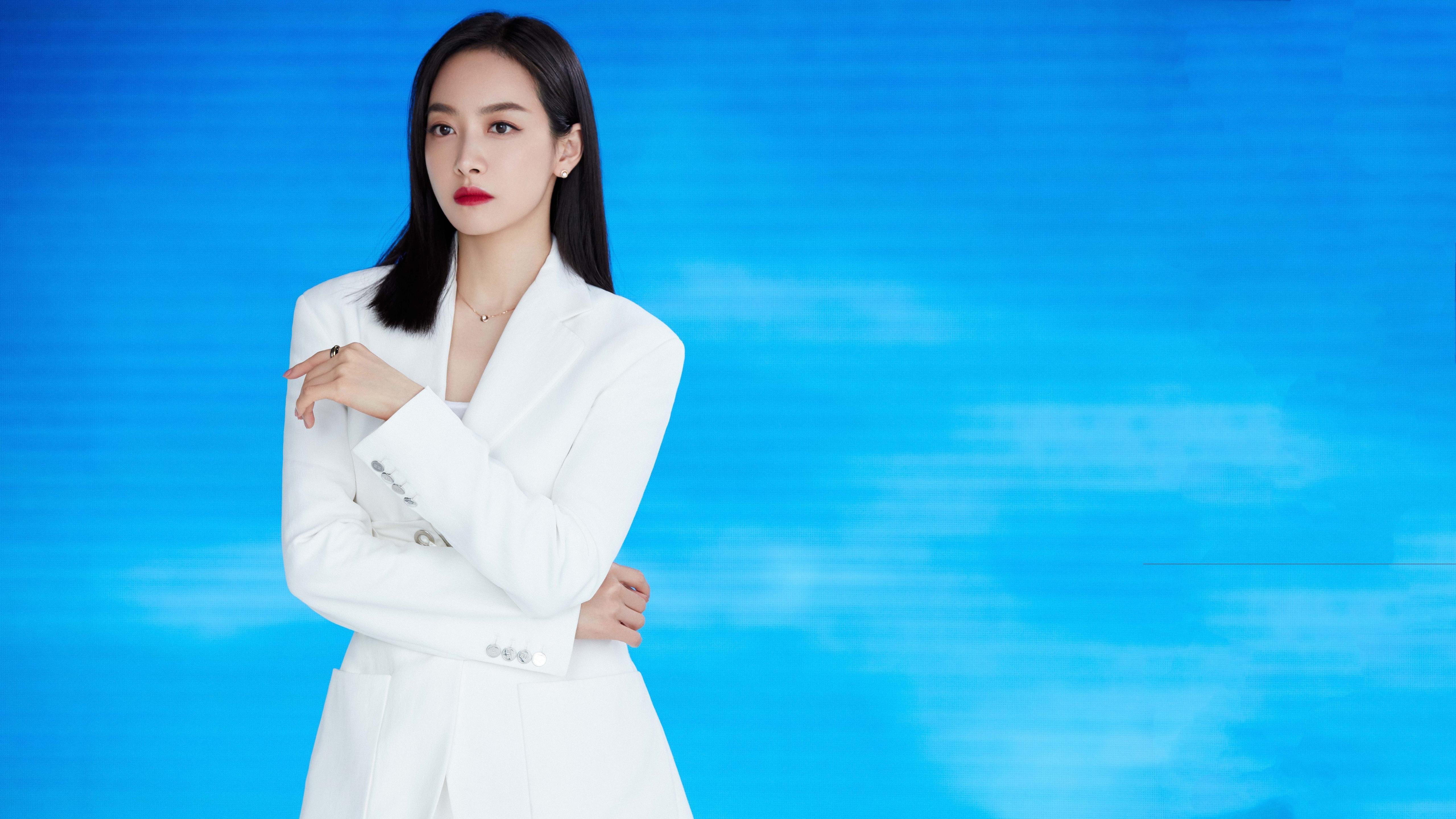 华体会登录入口-终极“绝杀”：“足球神兵”在欧冠的巅峰演出，足球神剧视频