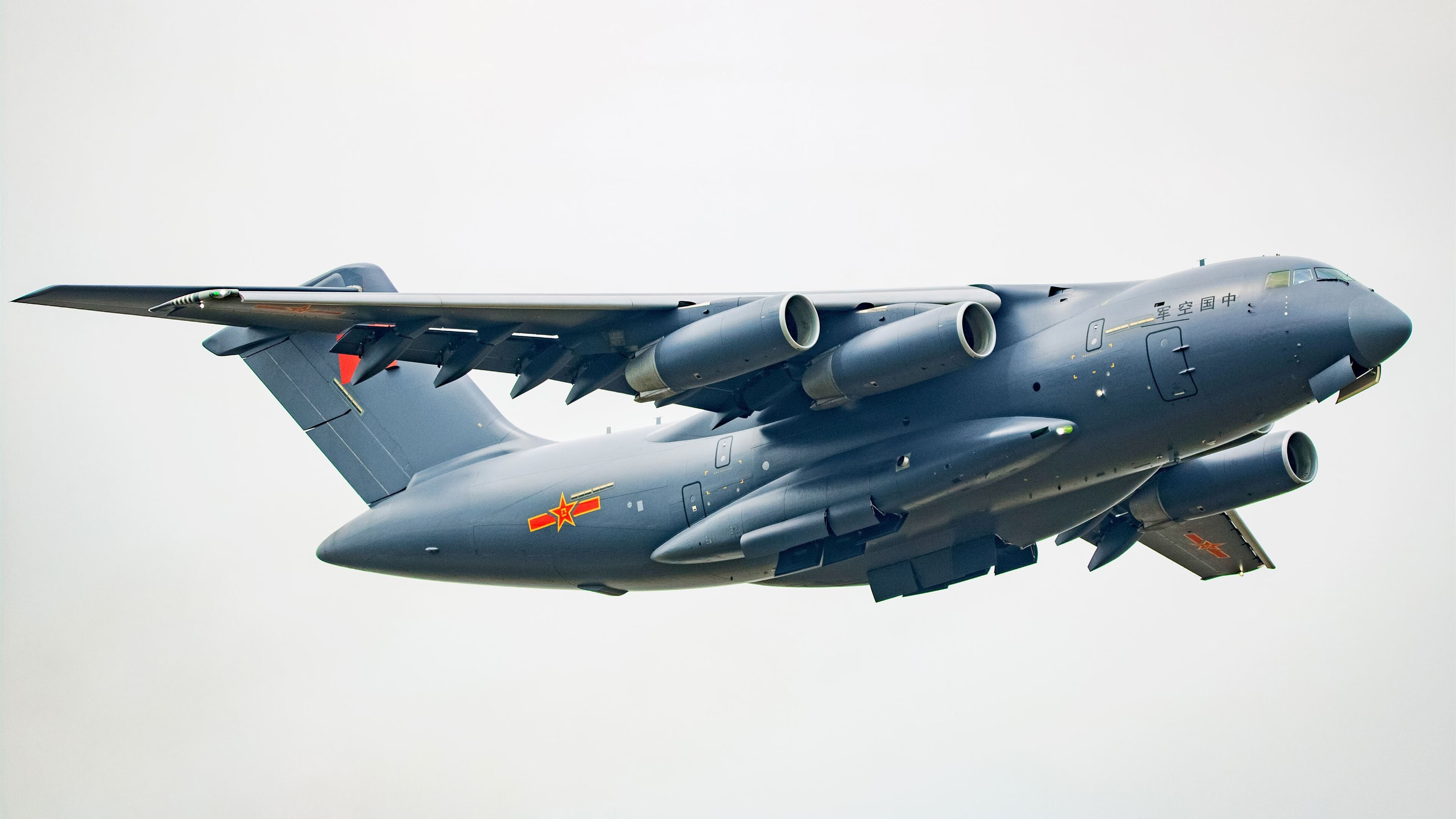 中国男篮发挥团队精神 力争胜利,中国男篮众人谈